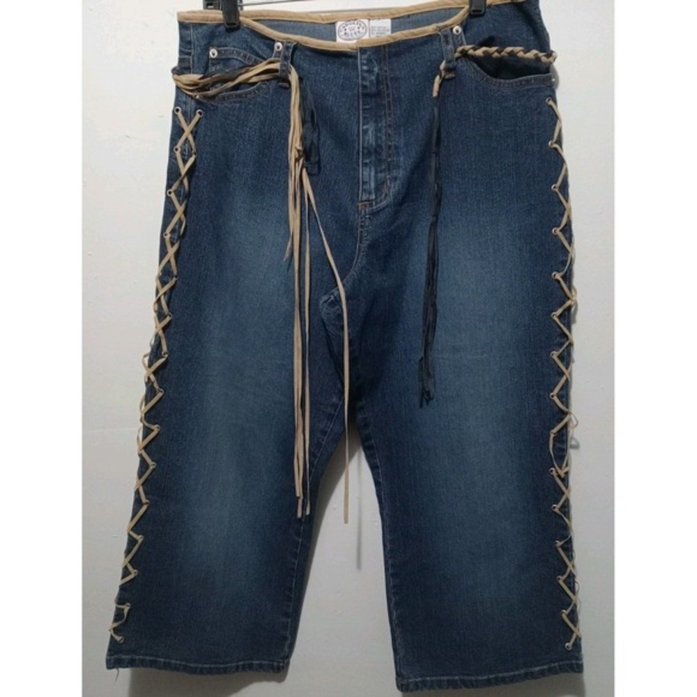 Carolina Blues Size 16 Western Style Denim Capri   Jean Lace Side Seams‎ Country